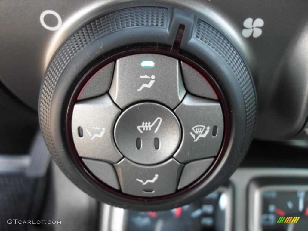2011 Chevrolet Camaro LT Coupe Controls Photo #46963650