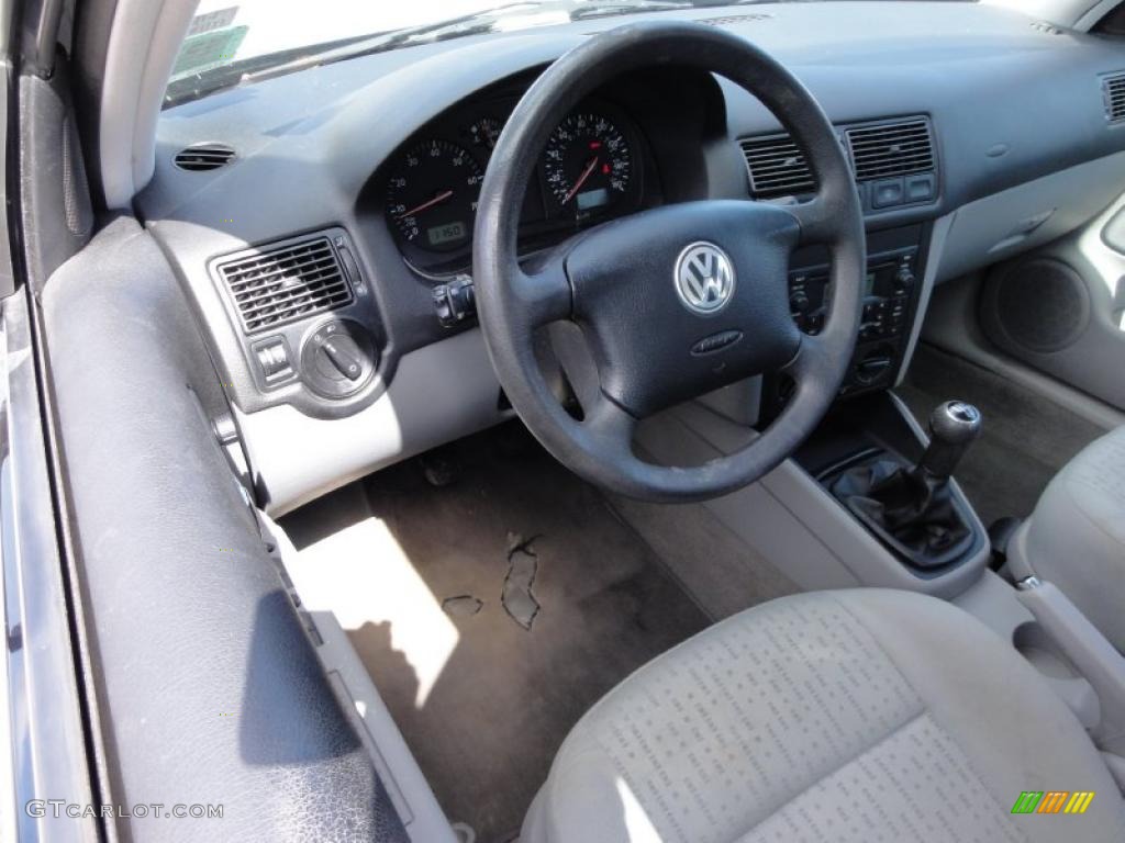 Black Interior 2006 Volkswagen Golf GL 4 Door Photo #46963836