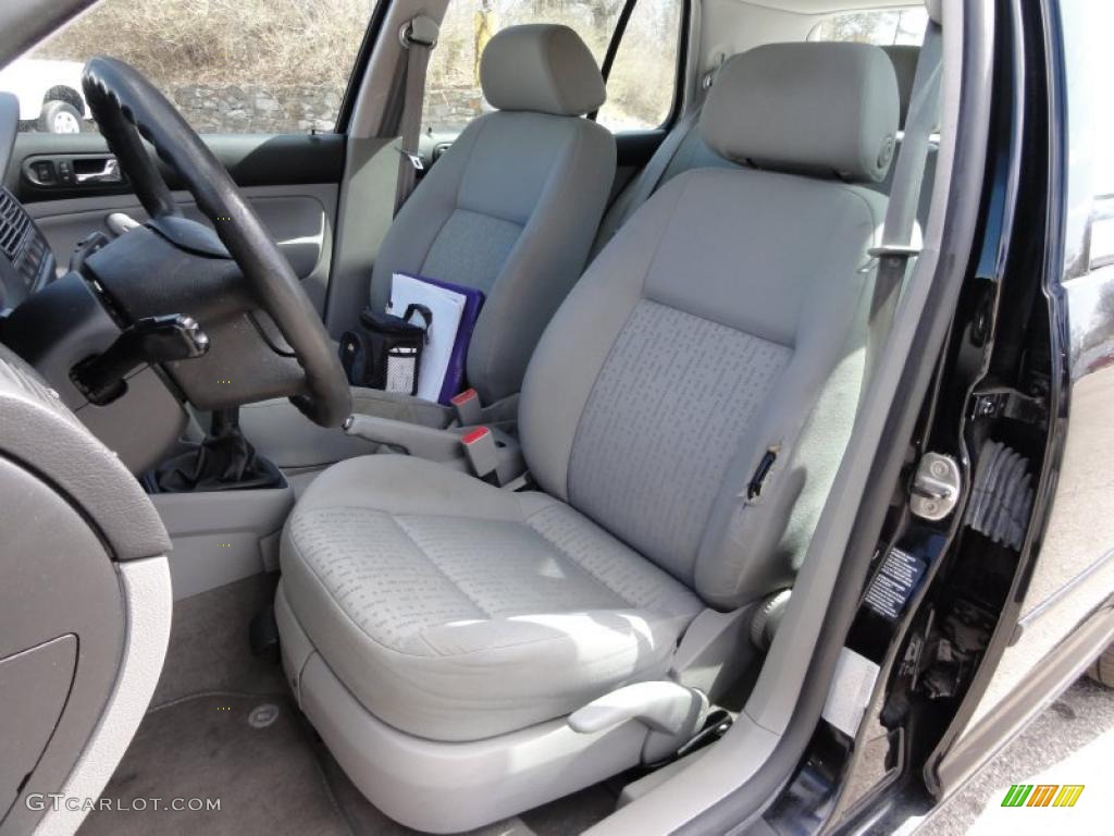 Black Interior 2006 Volkswagen Golf GL 4 Door Photo #46963926