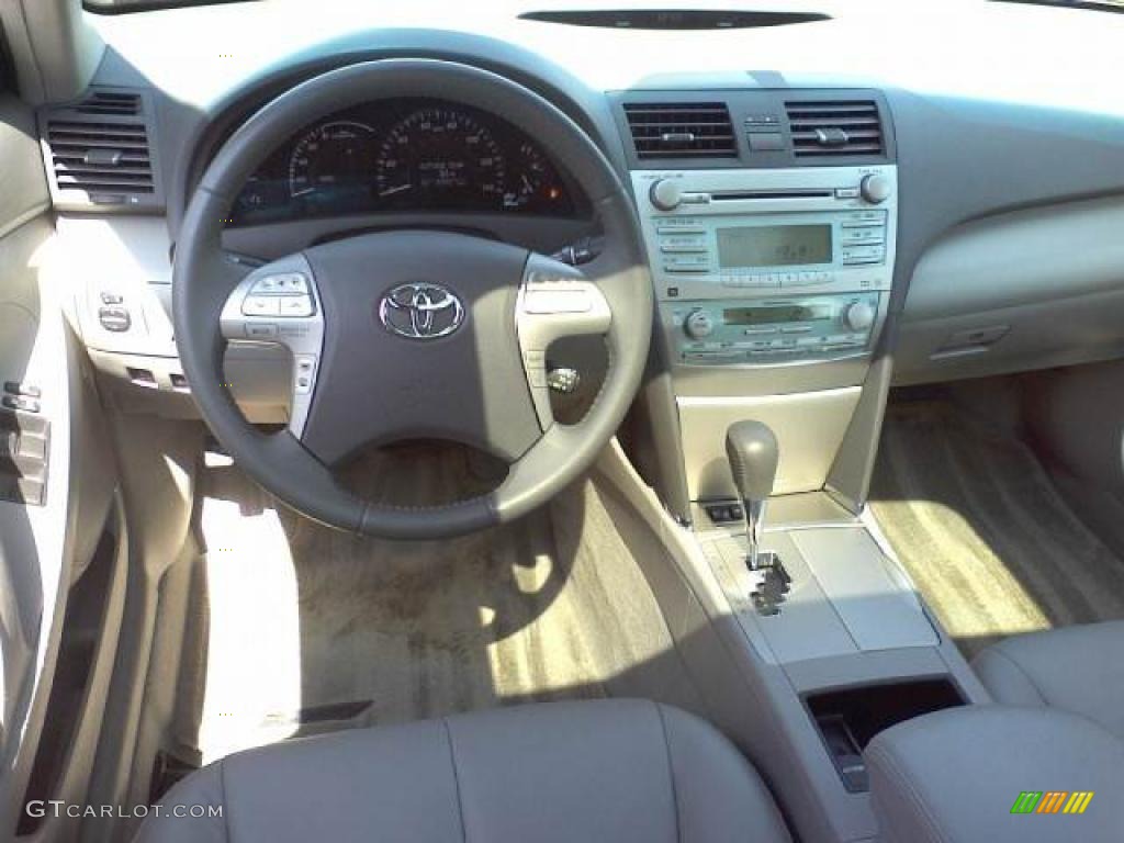 2008 Camry Hybrid - Black / Ash photo #5