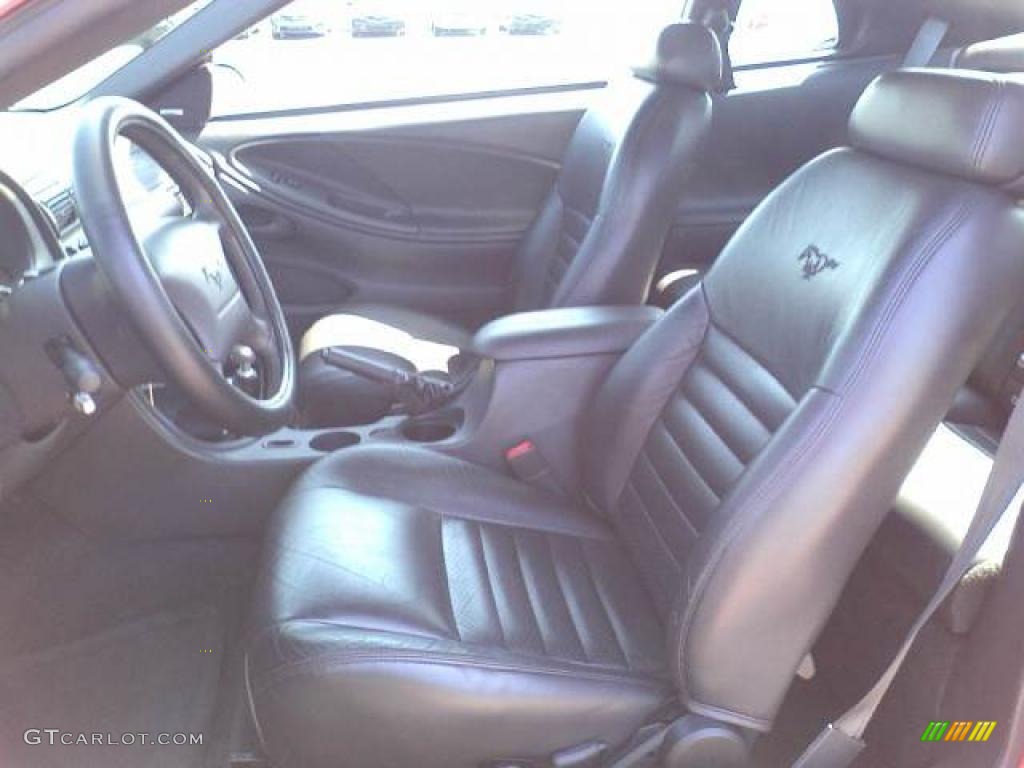Dark Charcoal Interior 2003 Ford Mustang GT Coupe Photo #46964931