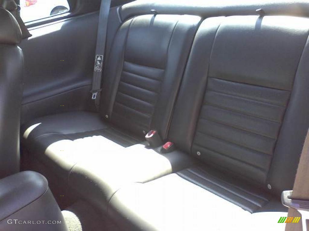 Dark Charcoal Interior 2003 Ford Mustang GT Coupe Photo #46964943