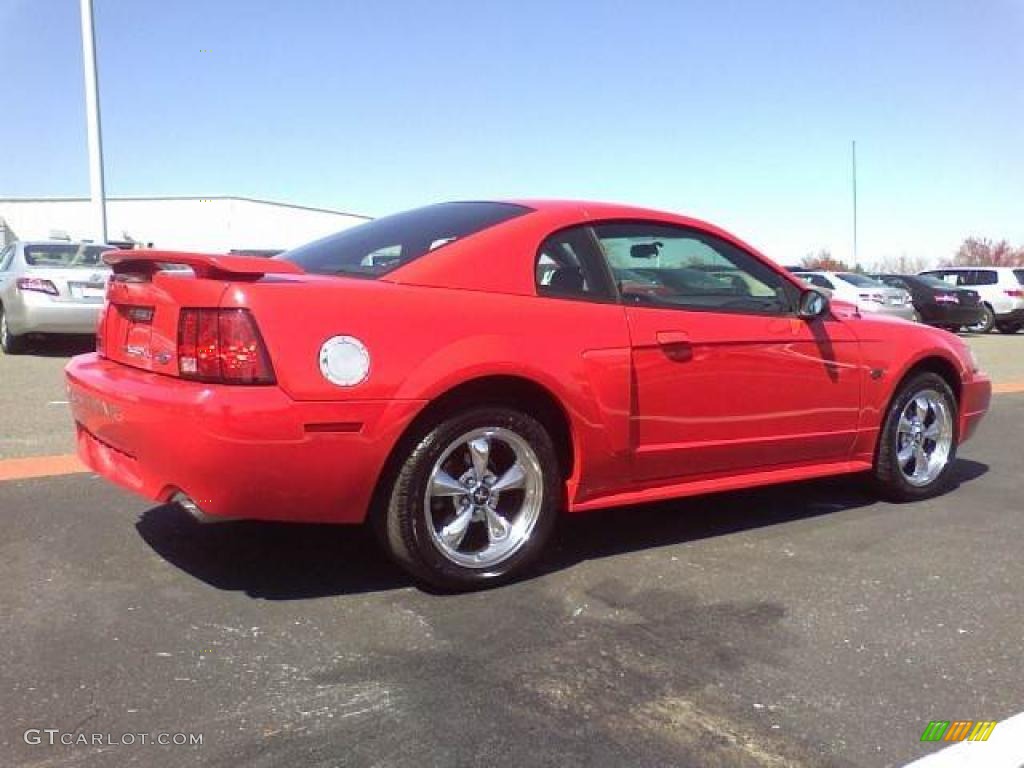 2003 Mustang GT Coupe - Torch Red / Dark Charcoal photo #16