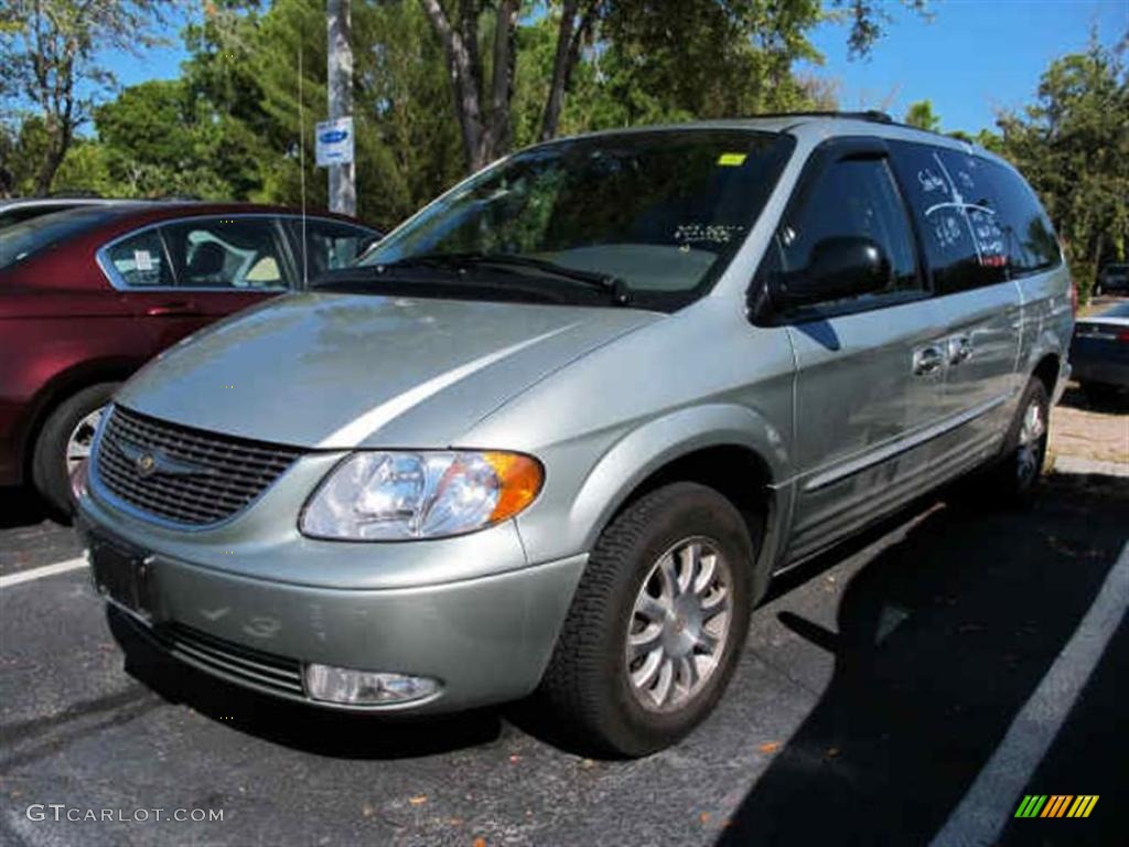 2003 Town & Country LXi - Satin Jade Pearl / Gray photo #4