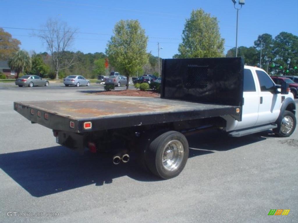 2008 F450 Super Duty XL Crew Cab Chassis - Oxford White / Medium Stone Grey photo #5