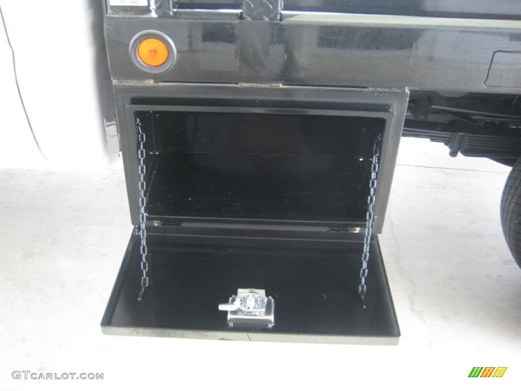 2007 Silverado 3500HD Classic Regular Cab Chassis - Summit White / Dark Charcoal photo #13