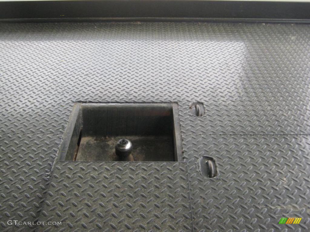 2007 Silverado 3500HD Classic Regular Cab Chassis - Summit White / Dark Charcoal photo #14