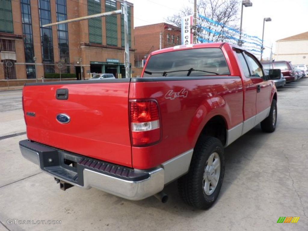 2004 F150 XLT SuperCab 4x4 - Bright Red / Medium/Dark Flint photo #4