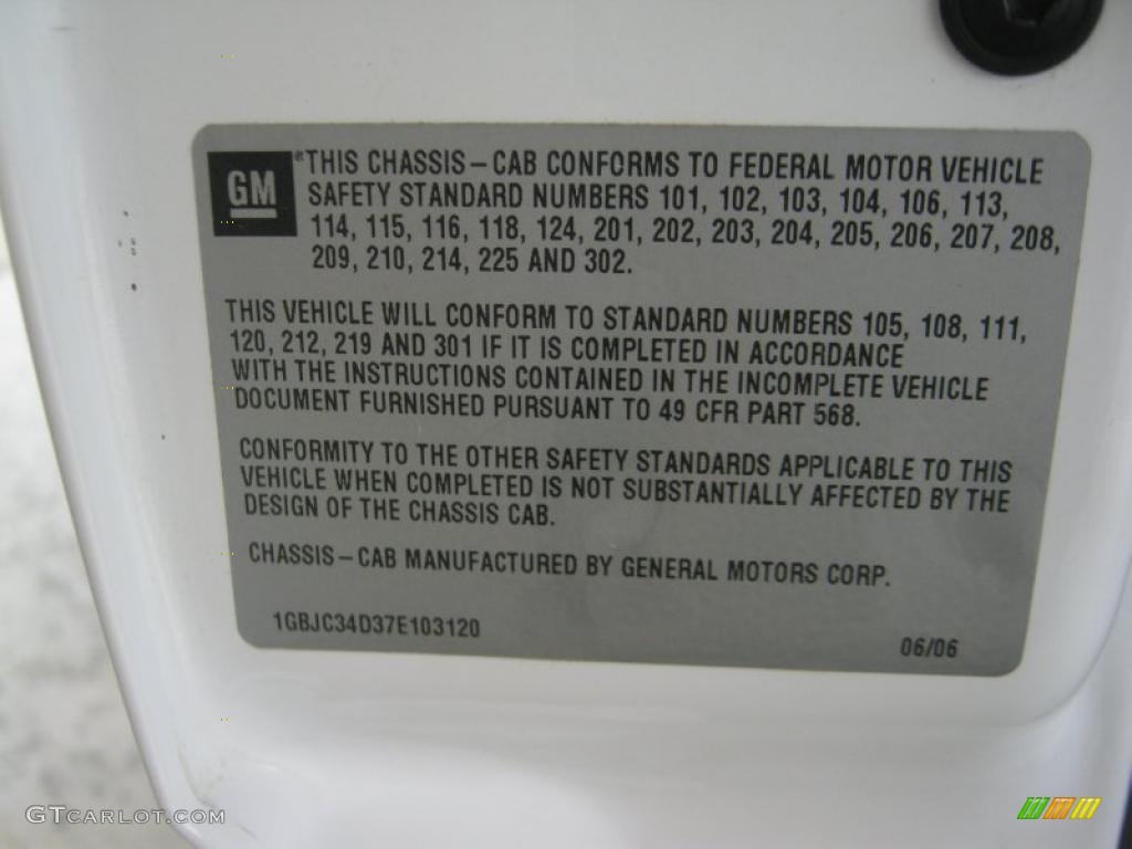 2007 Silverado 3500HD Classic Regular Cab Chassis - Summit White / Dark Charcoal photo #23