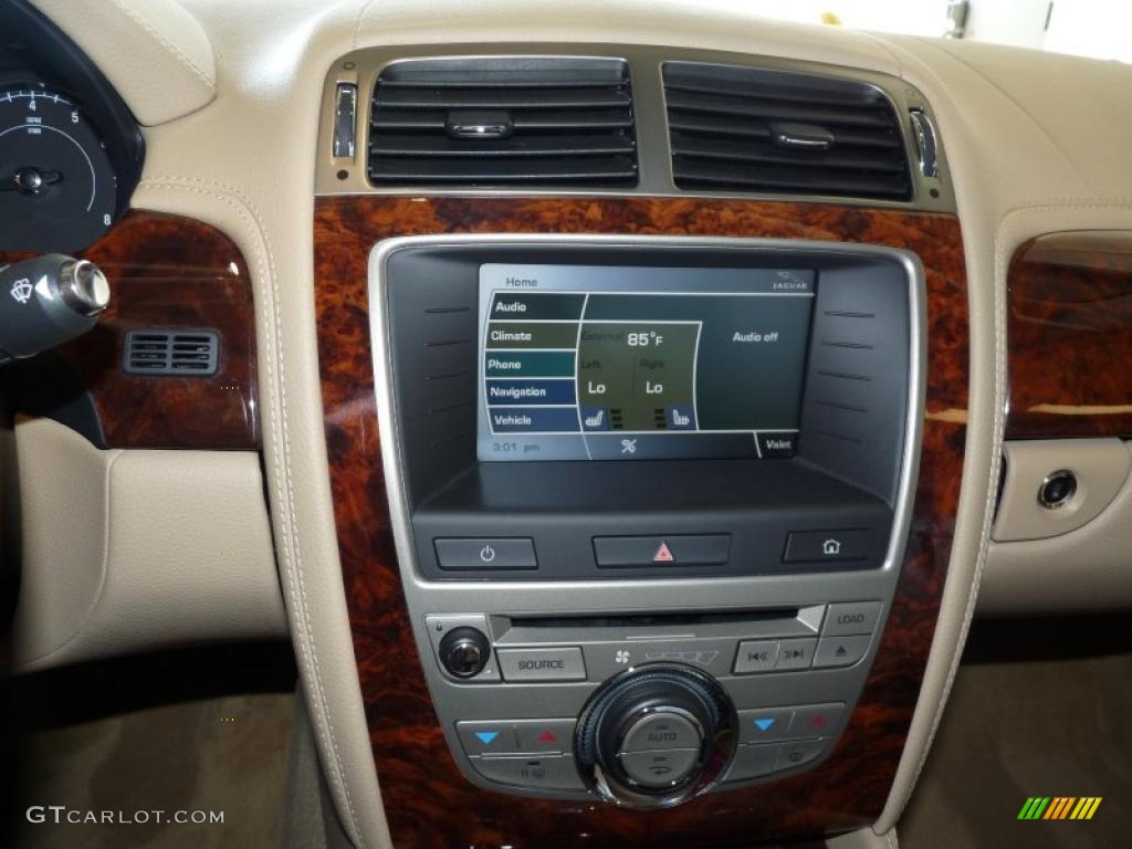 2008 Jaguar XK XK8 Convertible Controls Photo #46969584