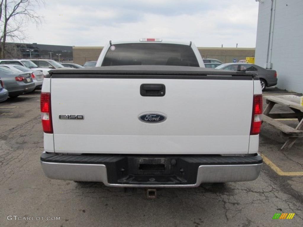 2005 F150 XLT SuperCab 4x4 - Oxford White / Tan photo #4