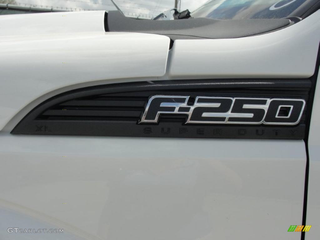 2011 Ford F250 Super Duty XL SuperCab 4x4 Marks and Logos Photo #46970937