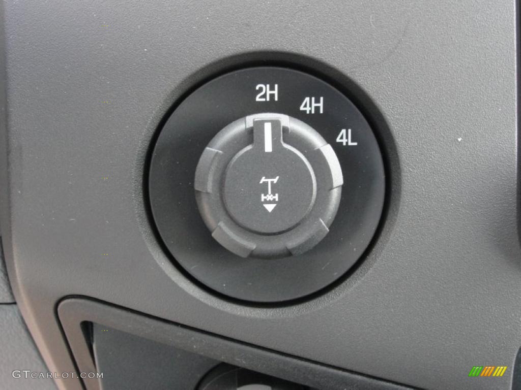 2011 Ford F250 Super Duty XL SuperCab 4x4 Controls Photo #46971258