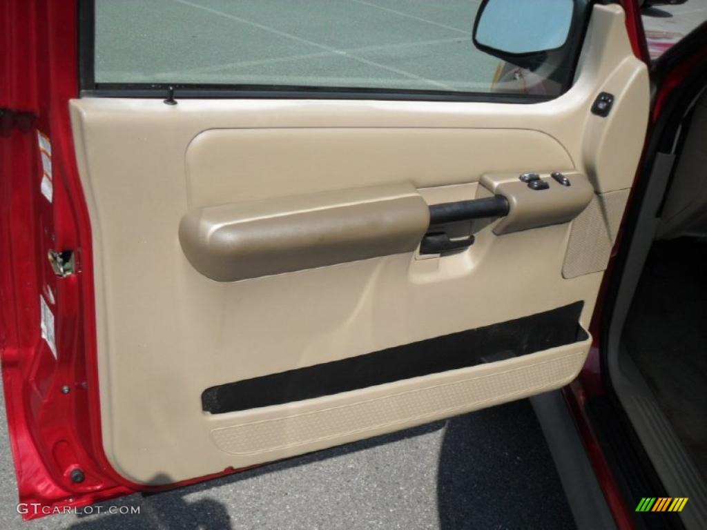 2003 Ford Explorer Sport XLT Medium Parchment Beige Door Panel Photo #46971783