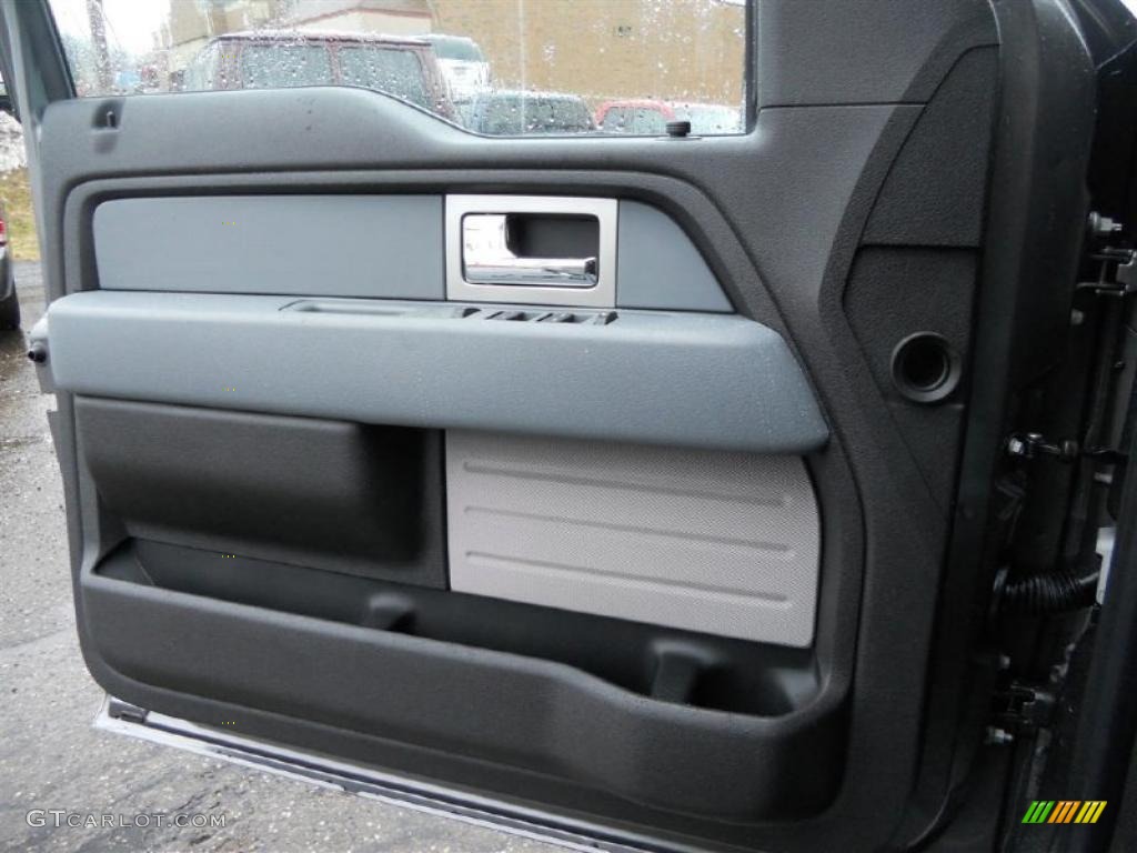 2011 Ford F150 XLT SuperCab Steel Gray Door Panel Photo #46972524