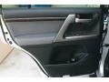 Classic Silver Metallic - Land Cruiser  Photo No. 40