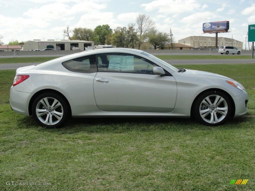 Silverstone 2011 Hyundai Genesis Coupe 2.0T Premium Exterior Photo #46974258