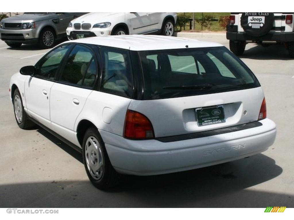 2000 S Series SW2 Wagon - Bright White / Gray photo #9
