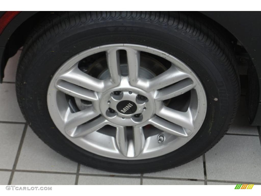 2011 Mini Cooper S Hardtop Wheel Photo #46974399