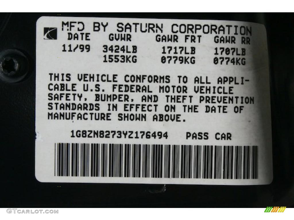 2000 S Series SW2 Wagon - Bright White / Gray photo #37