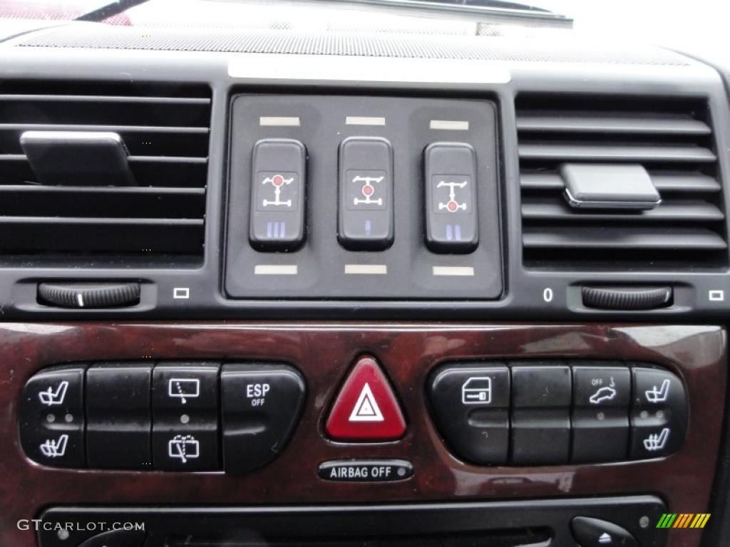 2005 Mercedes-Benz G 500 Controls Photo #46974804