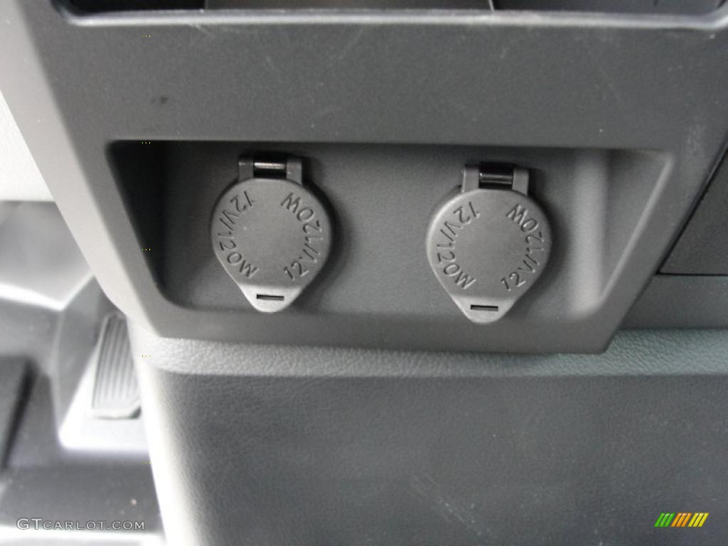 2011 Tundra Double Cab - Magnetic Gray Metallic / Graphite Gray photo #30