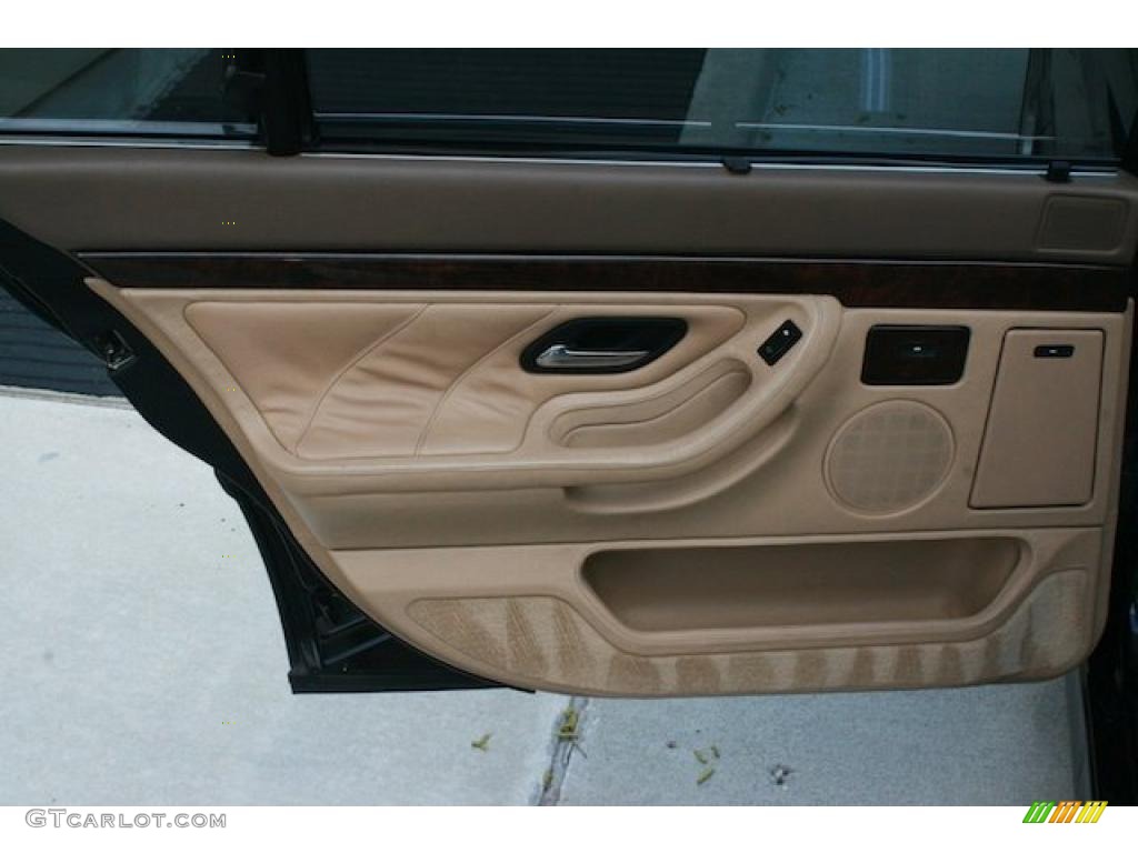 1995 BMW 7 Series 750iL Sedan Beige Door Panel Photo #46975899