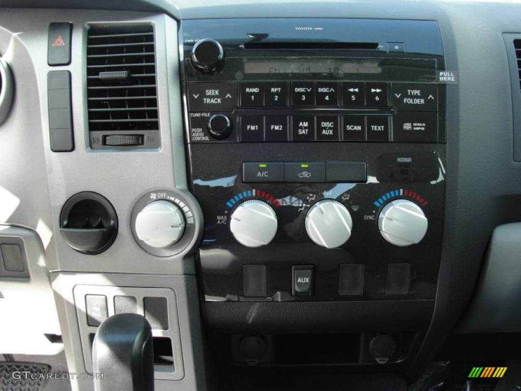 2011 Toyota Tundra Double Cab Controls Photo #46976310