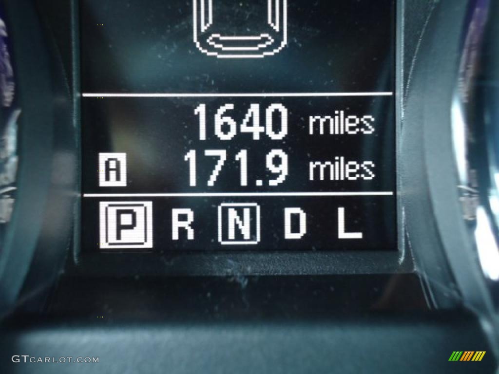 2011 Rogue SV AWD - Gotham Gray Metallic / Gray photo #19