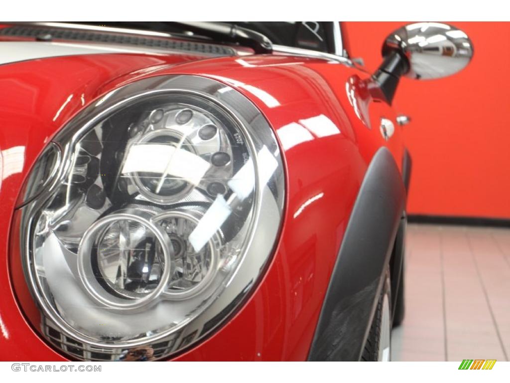 Chili Red 2006 Mini Cooper S Convertible Exterior Photo #46979319