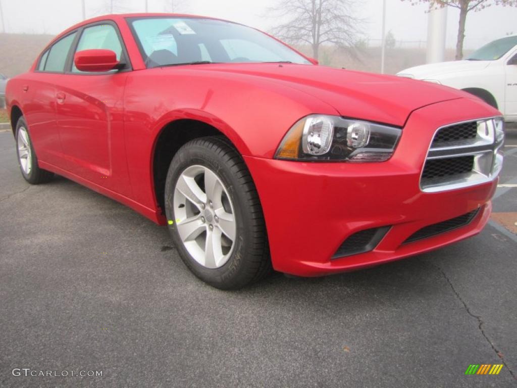 Redline 3-Coat Pearl 2011 Dodge Charger SE Exterior Photo #46981170
