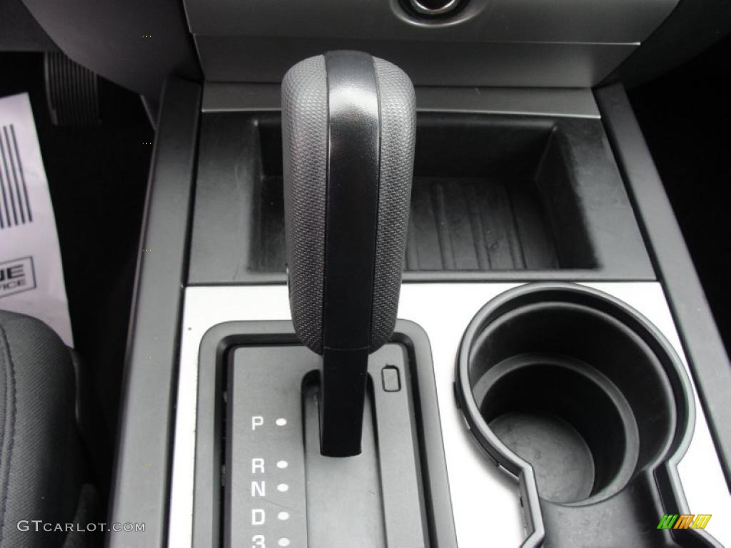 2009 Ford Expedition XLT 6 Speed Automatic Transmission Photo #46981476