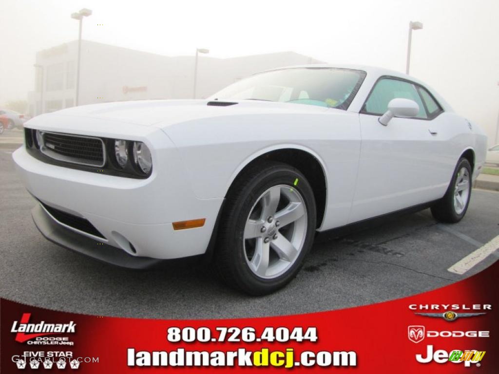 2011 Challenger SE - Bright White / Dark Slate Gray photo #1
