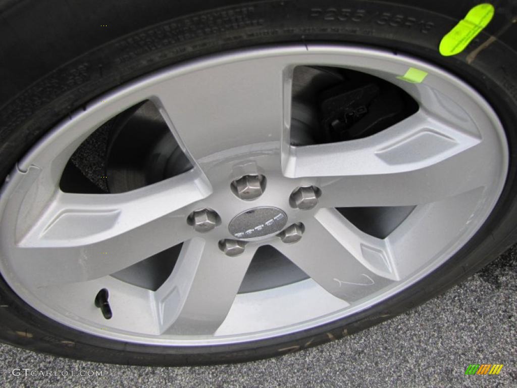 2011 Dodge Challenger SE Wheel Photo #46981587