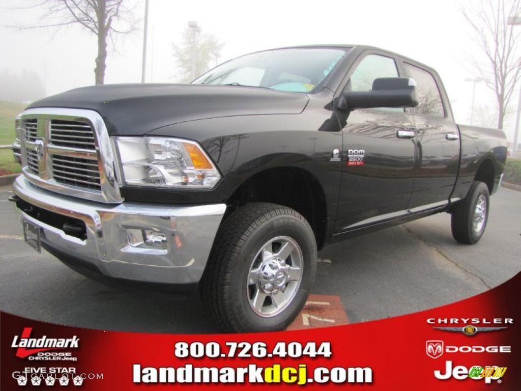 Brilliant Black Crystal Pearl Dodge Ram 2500 HD