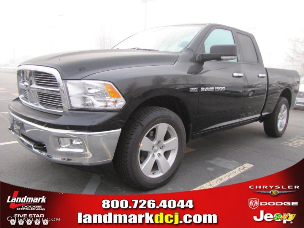 Brilliant Black Crystal Pearl Dodge Ram 1500