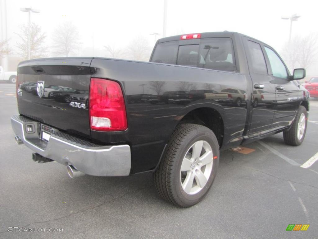 2011 Ram 1500 Big Horn Quad Cab 4x4 - Brilliant Black Crystal Pearl / Dark Slate Gray/Medium Graystone photo #3
