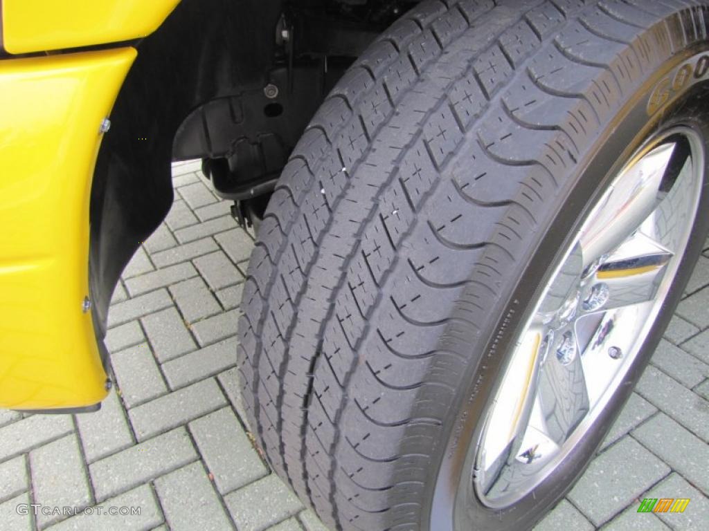 2008 Ram 1500 Sport Quad Cab - Detonator Yellow / Medium Slate Gray photo #29