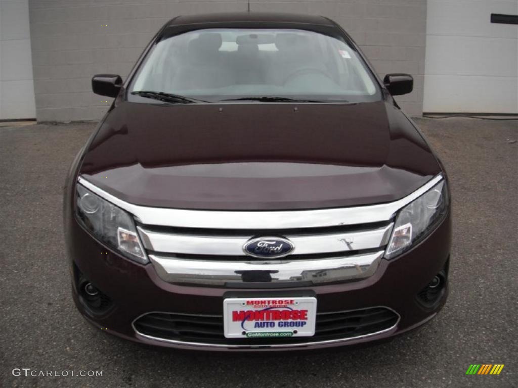 2011 Fusion SE - Bordeaux Reserve Metallic / Medium Light Stone photo #7