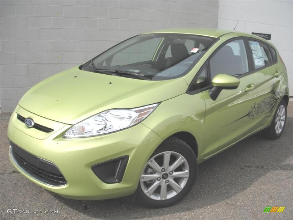 2011 Fiesta SE Hatchback - Lime Squeeze Metallic / Charcoal Black/Blue Cloth photo #1