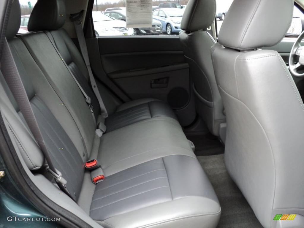 2005 Grand Cherokee Laredo 4x4 - Deep Beryl Green Pearl / Medium Slate Gray photo #26