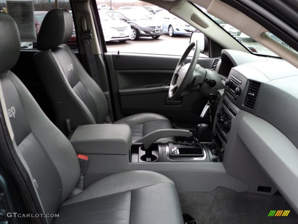 2005 Grand Cherokee Laredo 4x4 - Deep Beryl Green Pearl / Medium Slate Gray photo #27