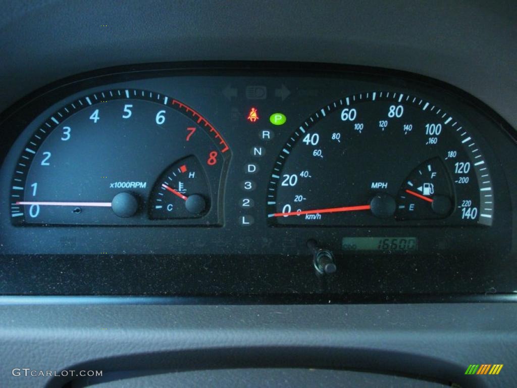 2004 Toyota Camry LE V6 Gauges Photo #46991013
