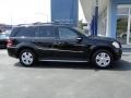 Obsidian Black Metallic - GL 450 4Matic Photo No. 14
