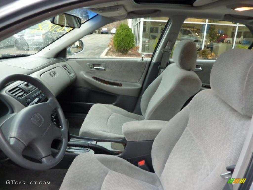 2002 Accord EX Sedan - Satin Silver Metallic / Quartz Gray photo #8