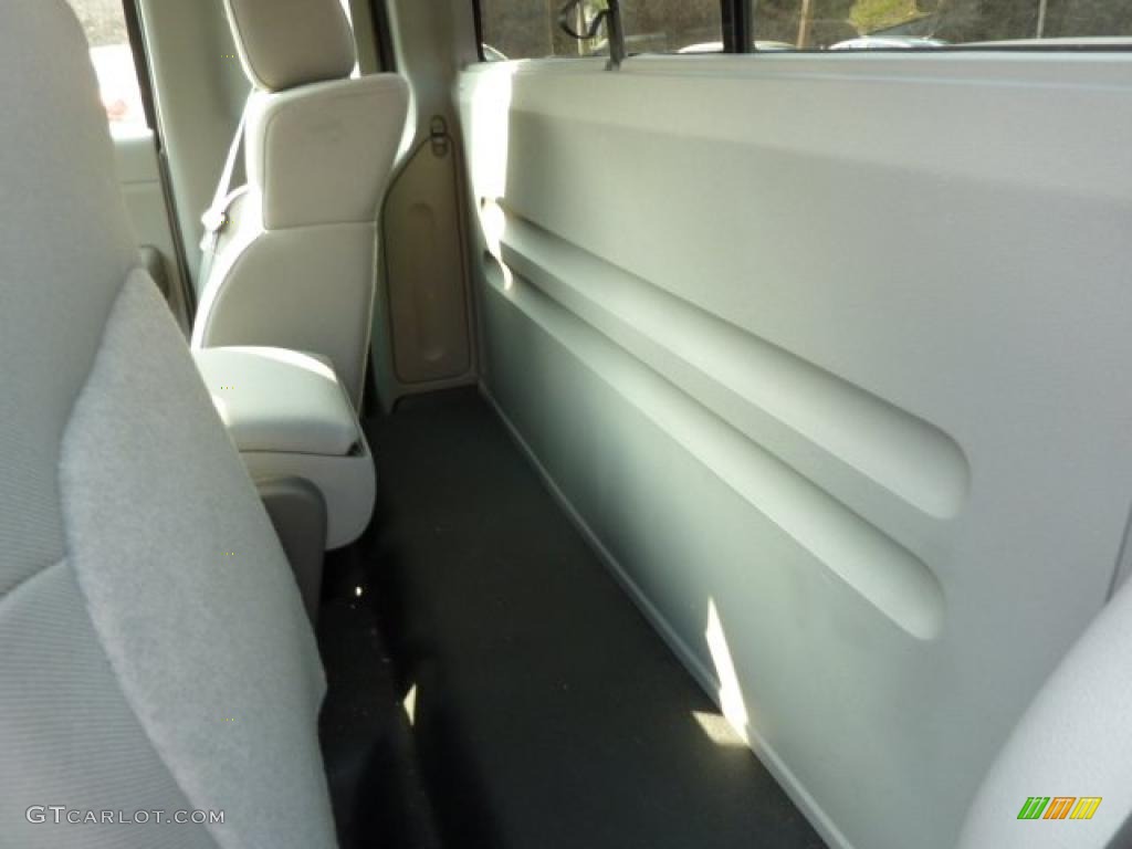 2004 F150 STX Regular Cab 4x4 - Dark Shadow Grey Metallic / Medium/Dark Flint photo #10