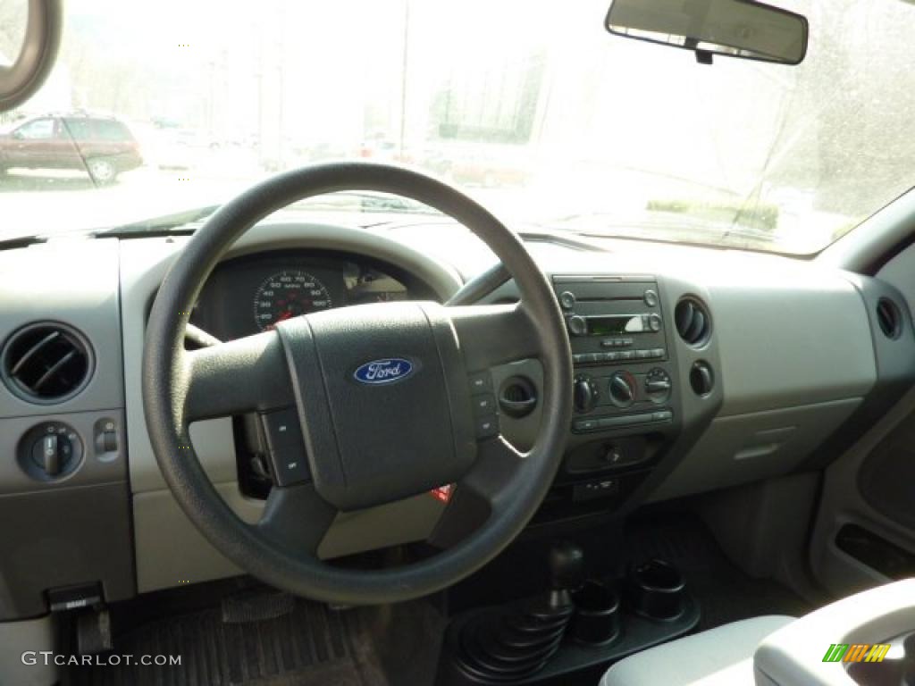 2004 F150 STX Regular Cab 4x4 - Dark Shadow Grey Metallic / Medium/Dark Flint photo #12