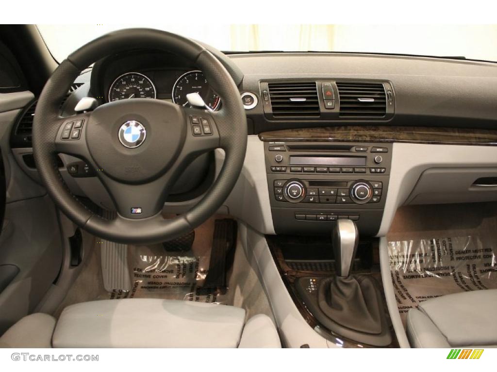2010 BMW 1 Series 135i Convertible Gray Boston Leather Dashboard Photo #46996425