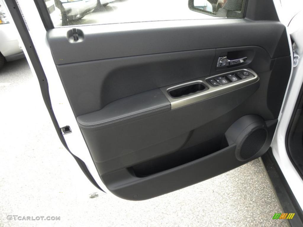 2011 Jeep Liberty Limited Dark Slate Gray Door Panel Photo #46996428