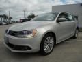 2011 White Gold Metallic Volkswagen Jetta SEL Sedan  photo #3